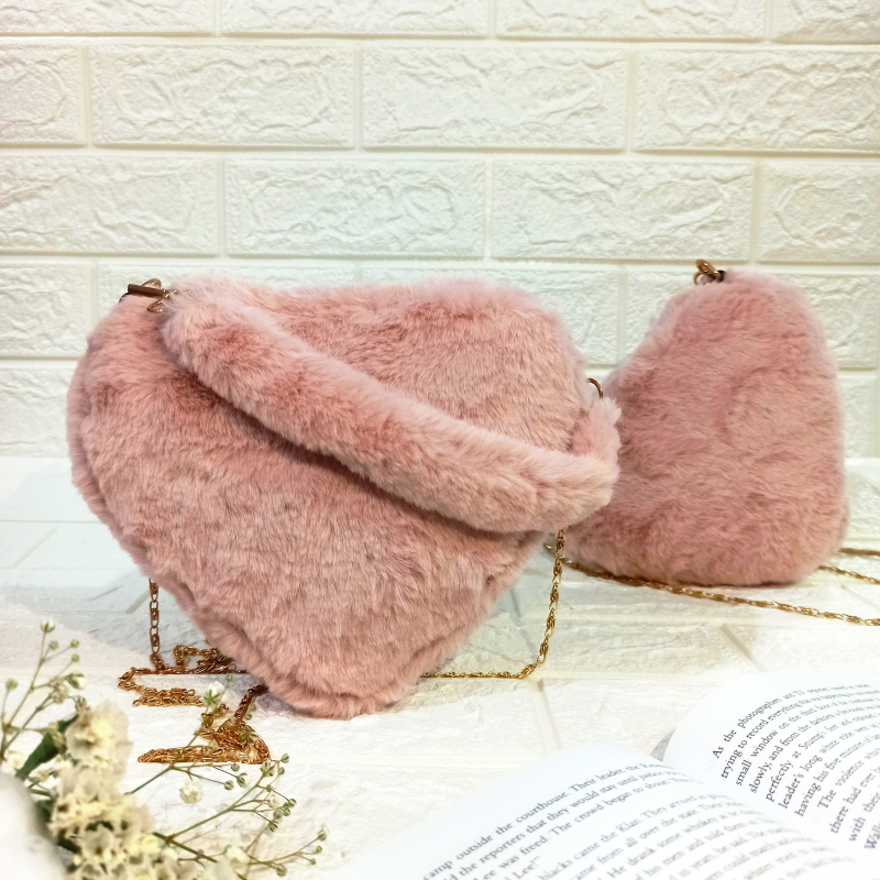 کیف خز قلبی | کد 002